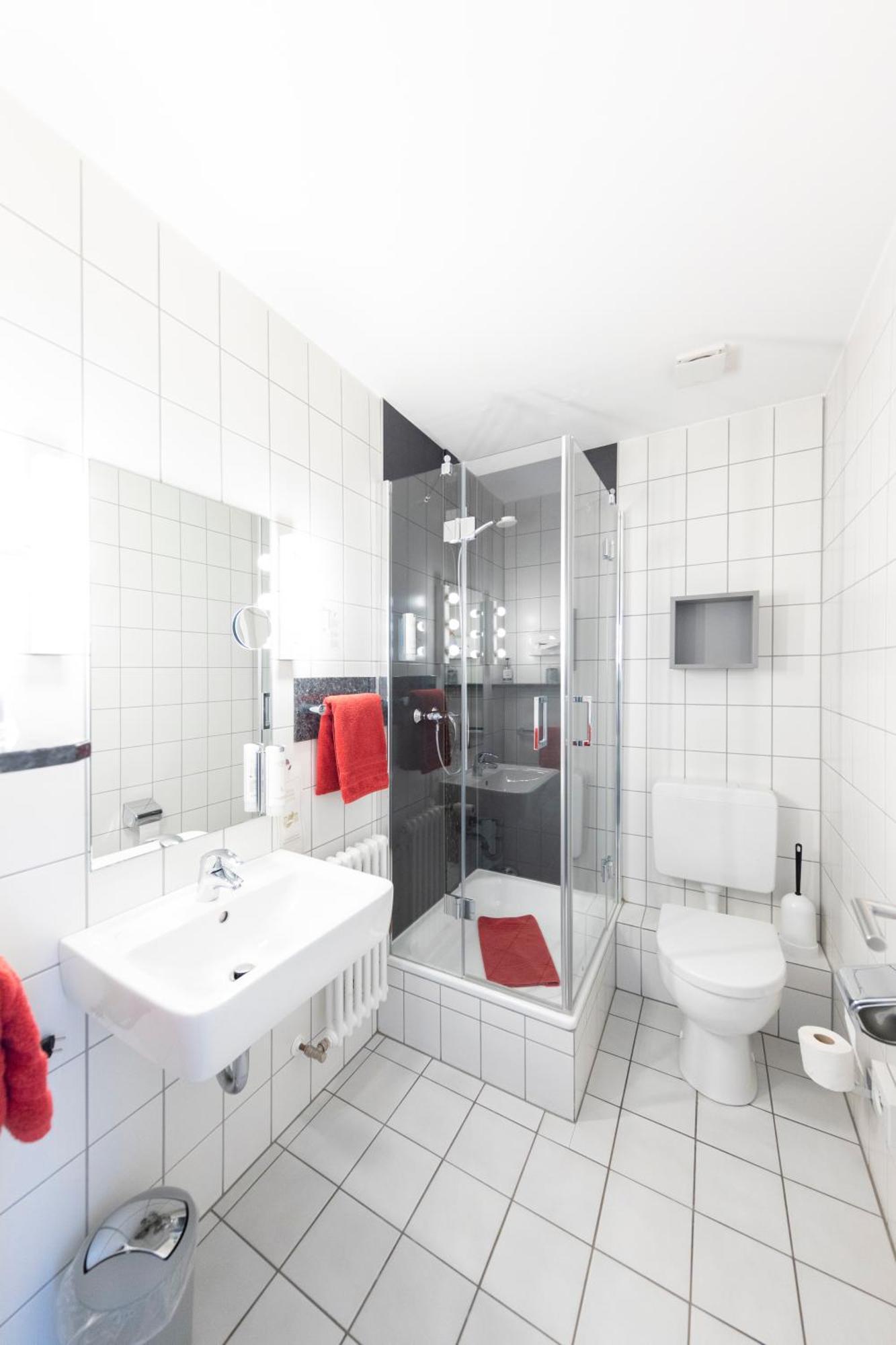 Hotel Reichshof Garni シュヴェーアテ エクステリア 写真